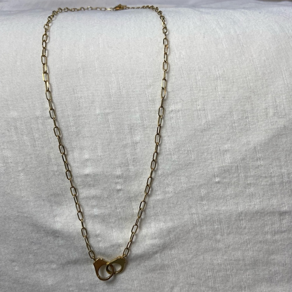 Gold tone chain Necklace with Handcuffs‎ 17-19” - Picture 4 of 6